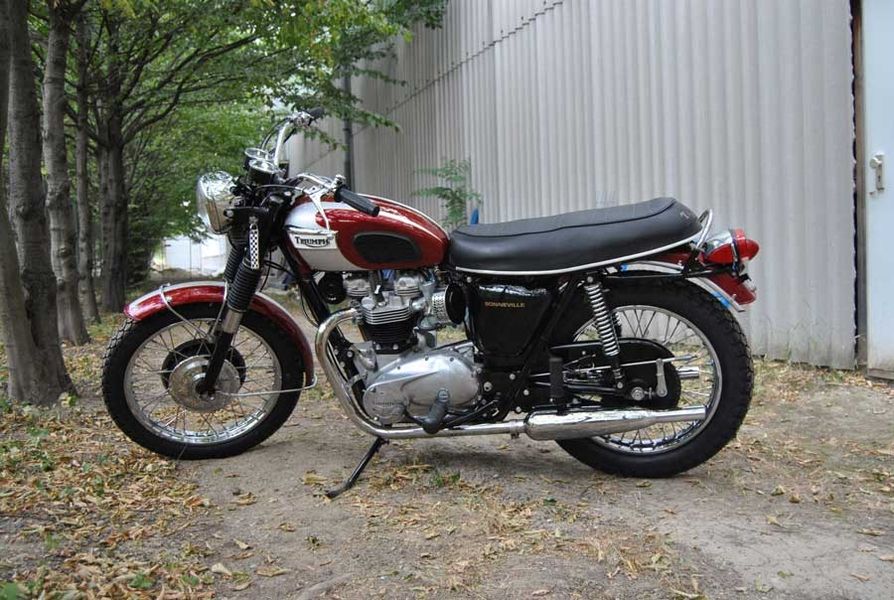 Triumph T120 R